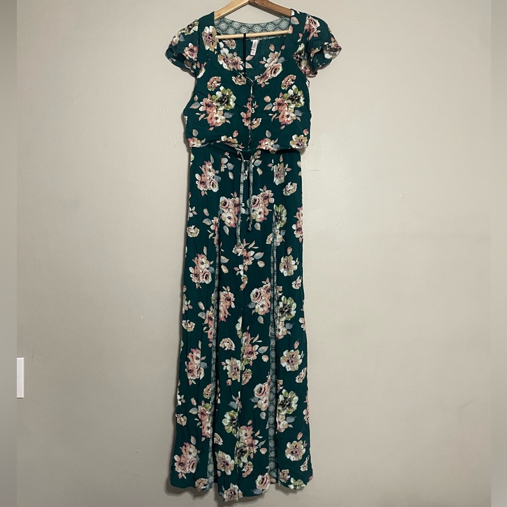 Xhilaration 2piece Floral Set